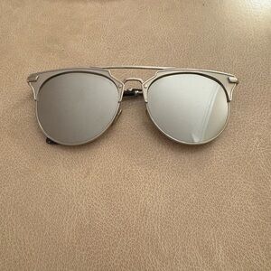 Stylish Silver Sunglasses